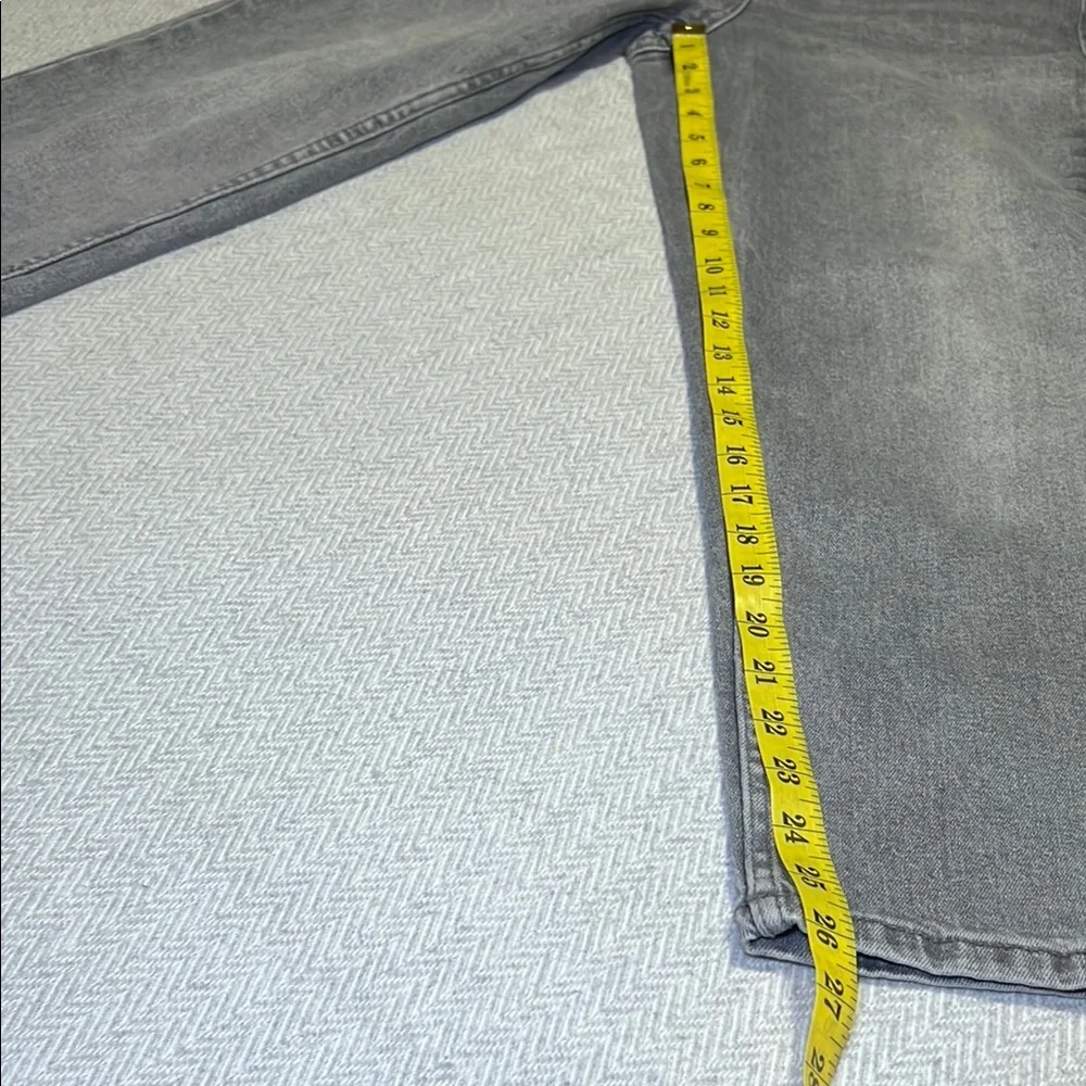 Papaya Denim Grey high rise Jeans.  Size 10. - Picture 8 of 11
